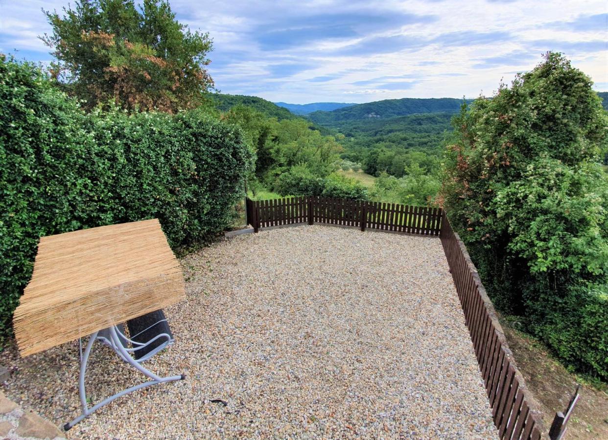 Casa Prodan Appartement Buzet Buitenkant foto