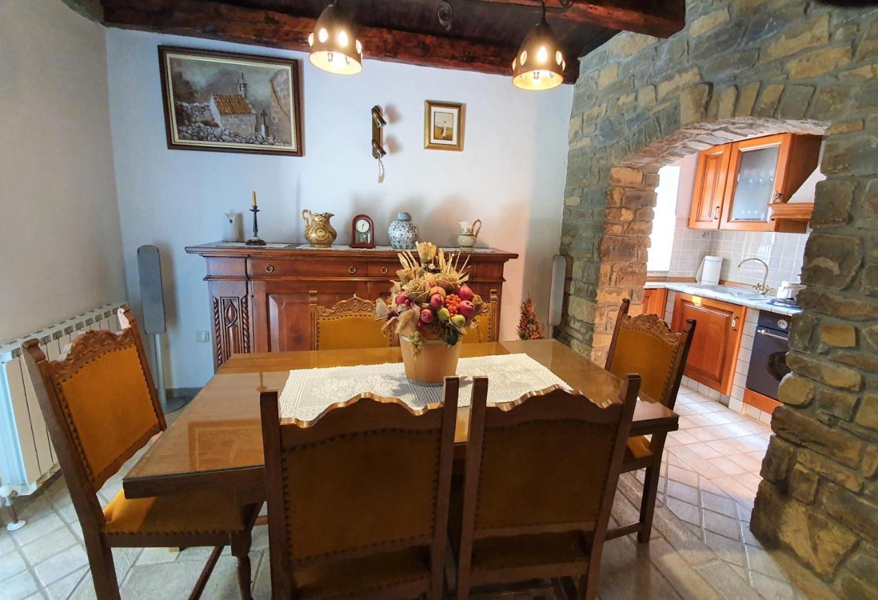Casa Prodan Appartement Buzet Buitenkant foto